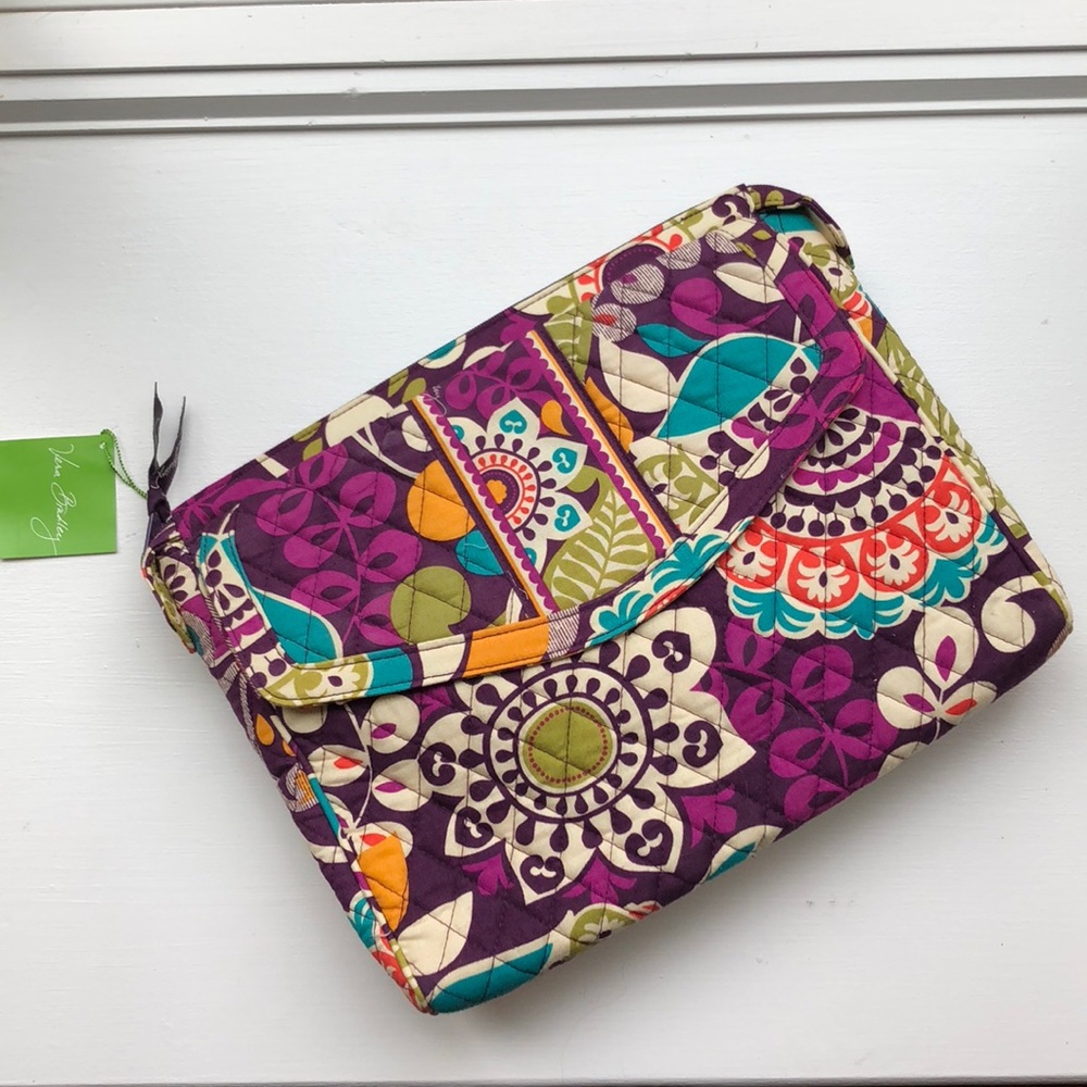 Vera Bradley - Tablet Hipster